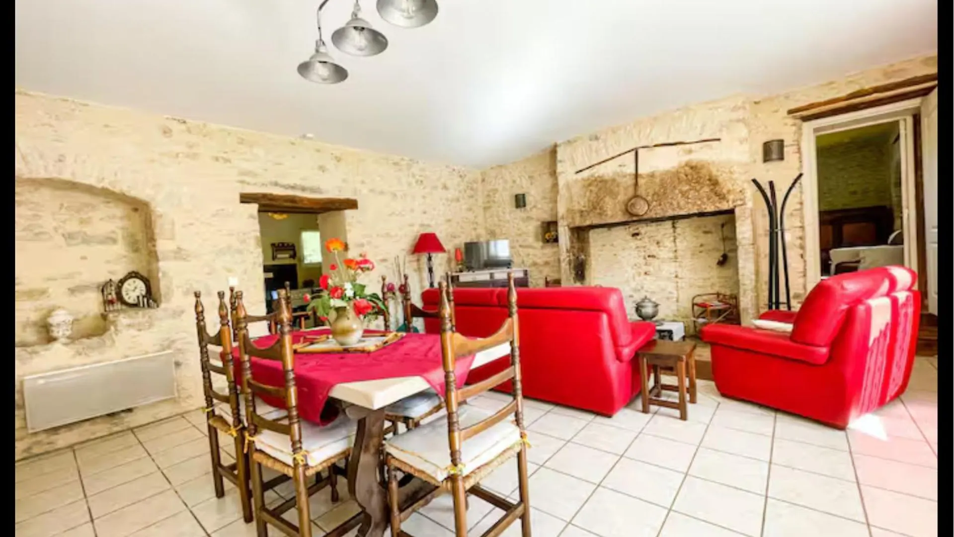 Vakantiehuis Gite Le Cantou, Martel Avec Piscine & Jacuzzi